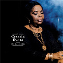 C&eacute;saria &Eacute;vora - M&atilde;e carinhosa